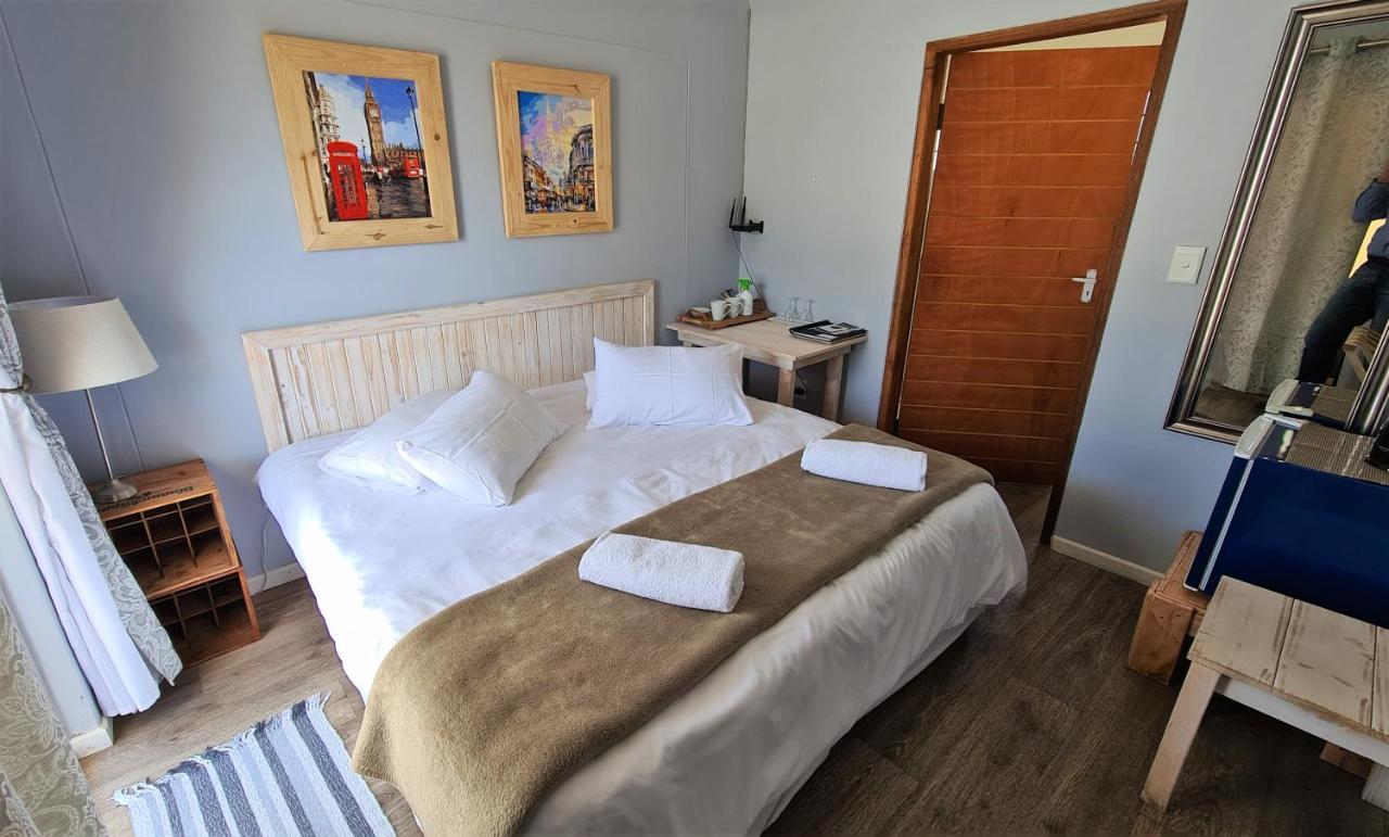 Tiende Laan Bed & Breakfast And Self-Catering Walvis Bay Eksteriør bilde