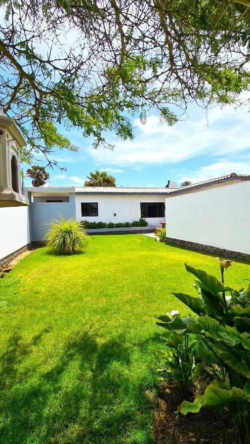 Tiende Laan Bed & Breakfast And Self-Catering Walvis Bay Eksteriør bilde