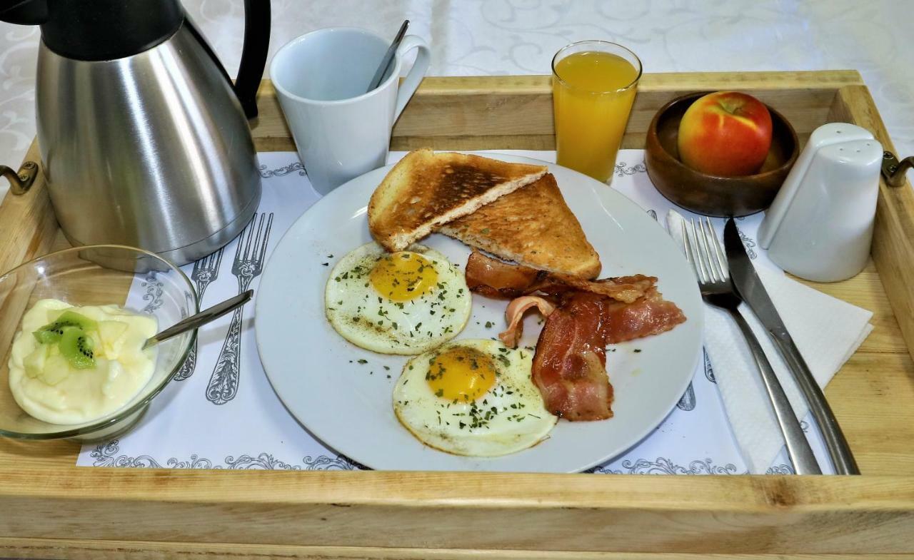 Tiende Laan Bed & Breakfast And Self-Catering Walvis Bay Eksteriør bilde