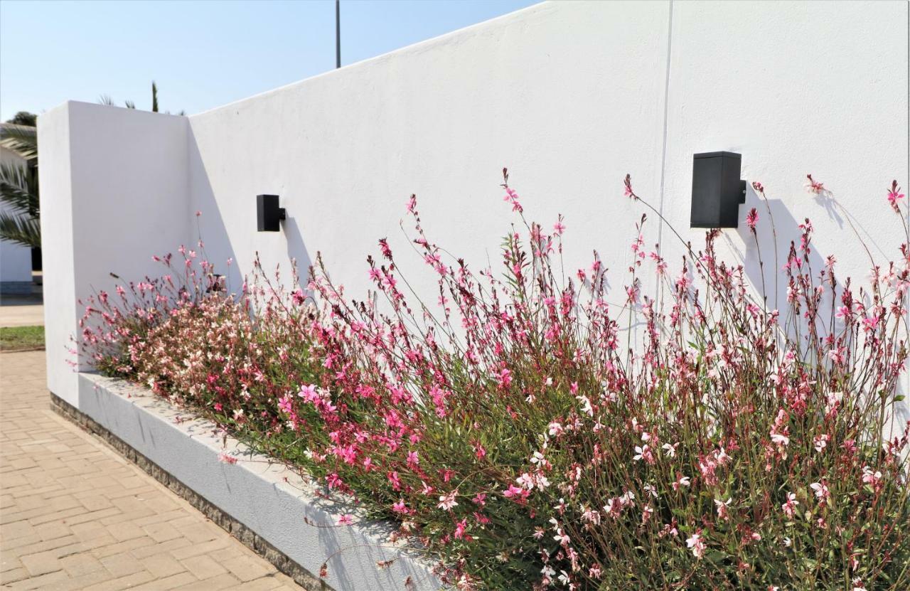 Tiende Laan Bed & Breakfast And Self-Catering Walvis Bay Eksteriør bilde