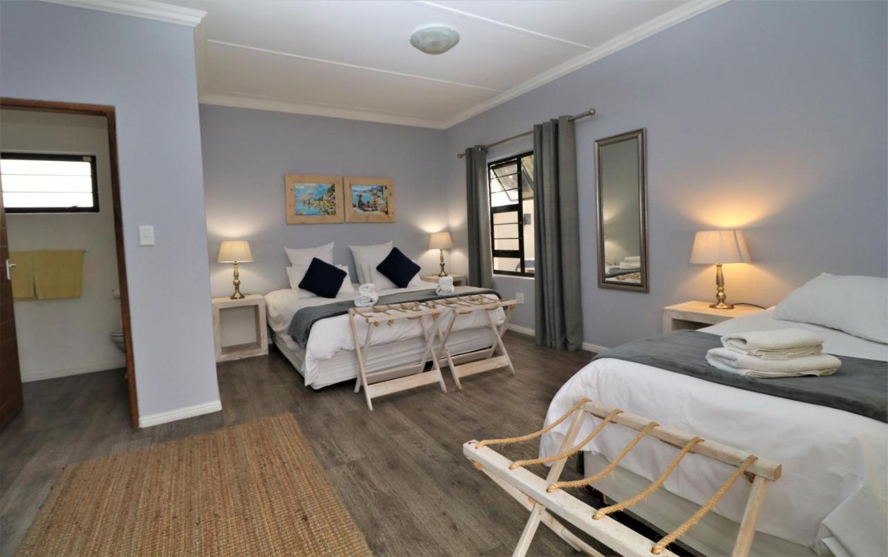 Tiende Laan Bed & Breakfast And Self-Catering Walvis Bay Eksteriør bilde