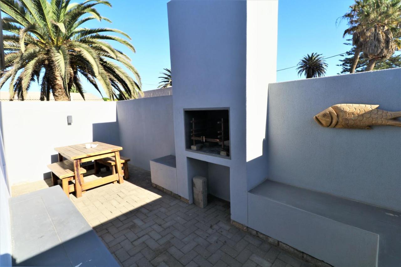 Tiende Laan Bed & Breakfast And Self-Catering Walvis Bay Eksteriør bilde